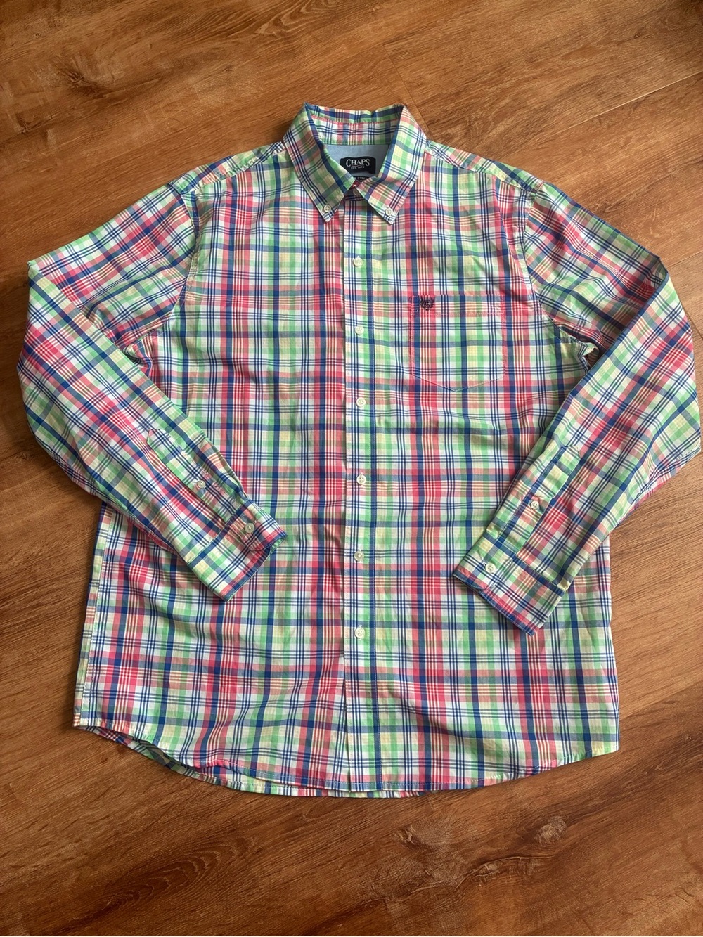 Chaps Men’s Button Down shirt size Large